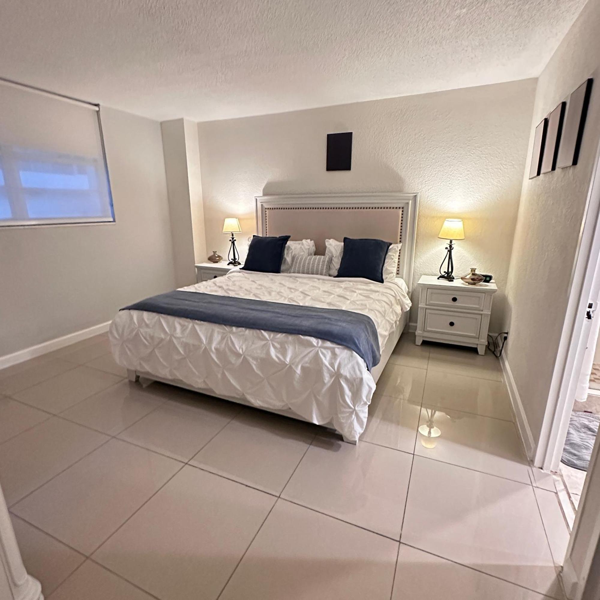 Hollywood Apartment By The Sea Εξωτερικό φωτογραφία